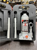 Домкрат (кейс) 4т гидравлический высота 180-350 75044